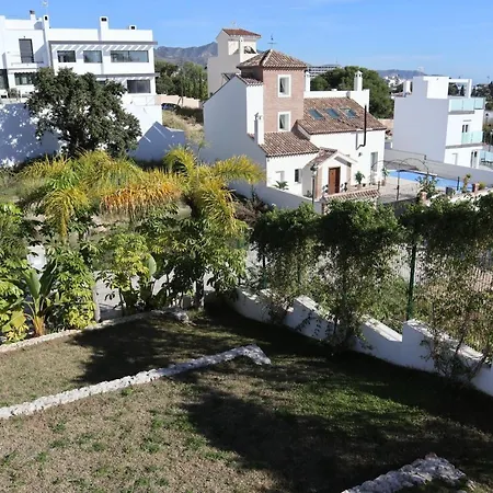 Los Mangos, * Nerja